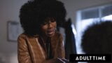 L'ora dell'adulto - Sally Mae 2 - la detective Misty Stone ha un 69 lesbico in ufficio con Cali Caliente - parte 1 snapshot 2