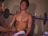 Japanse hunk zonnebaden snapshot 3