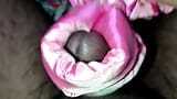 Порно с дрочкой в атласном шелке - трение головой хуя бхабхи, атласное розовое шальвар (113) snapshot 13