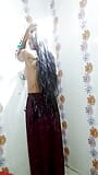 देसी स्कूली छात्रा सुमैया बाथरूम में ऑर्गेज्म के साथ बालों वाली चूत में उंगली करते हुए वायरल वीडियो लीक हो गया snapshot 2