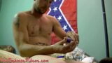 Handsome American amateur Billy Bob masturbates and jizzes snapshot 9