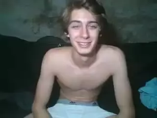 Three Straight Friends Bate and Blow on Cam: Gay Group Sex Porn ...