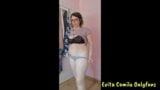 mucha CREMA en chochito esta mojado y abierto de Evita Camila  snapshot 16