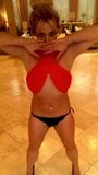 Britney spears - muñeca bailando en bikini snapshot 10