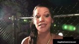 Angelina Castro zeigt, dass sie Schwanz liebt! Muschi-Showdown! snapshot 4
