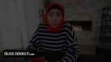 Hijab stiefmoeder leert genieten - hijabhookup nieuwe serie snapshot 3