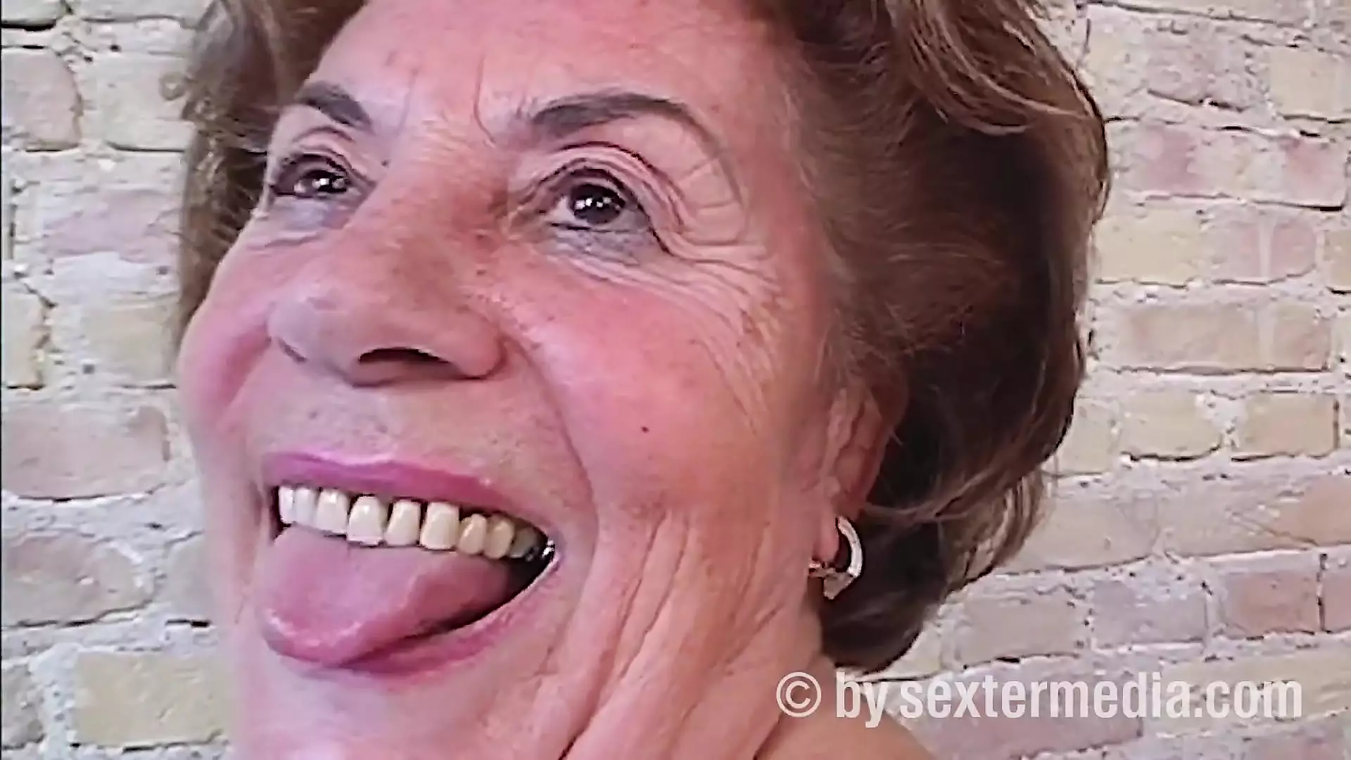 Free watch & Download Old Granny Vera Wants to Swallow Cum