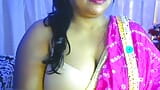 desi สาวสุดฮอตโชว์เซ็กซี่เพลิดเพลินกับนมวัยใสของเธอ snapshot 1