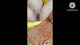 Deshi Bhabi ki Hard chudai Mein maja agaya Cute Pussy Se snapshot 12