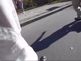 Attraper de gros culs dans les rues de Tchernigov. snapshot 3
