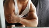 Les biceps adorent les gays snapshot 4