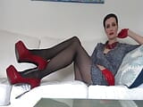 Leck meine High Heels sohlen und masturbiere snapshot 3