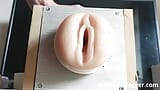 Mira desde debajo de mis bolas cuando me follo a mi Fleshlight snapshot 2