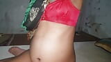 Babysitter pizza sextape - bhabhi mostra il suo corpo carino e sexy snapshot 10