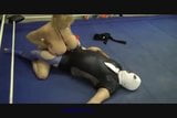 Combattimento di gatto misto di wrestling con enorme humil shelly sballato snapshot 5