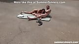 SummerSinners Wendy Moon und Mea Melone dreier am pool snapshot 7