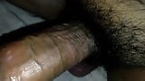 Masturbasi kontol besar desi closeup snapshot 17