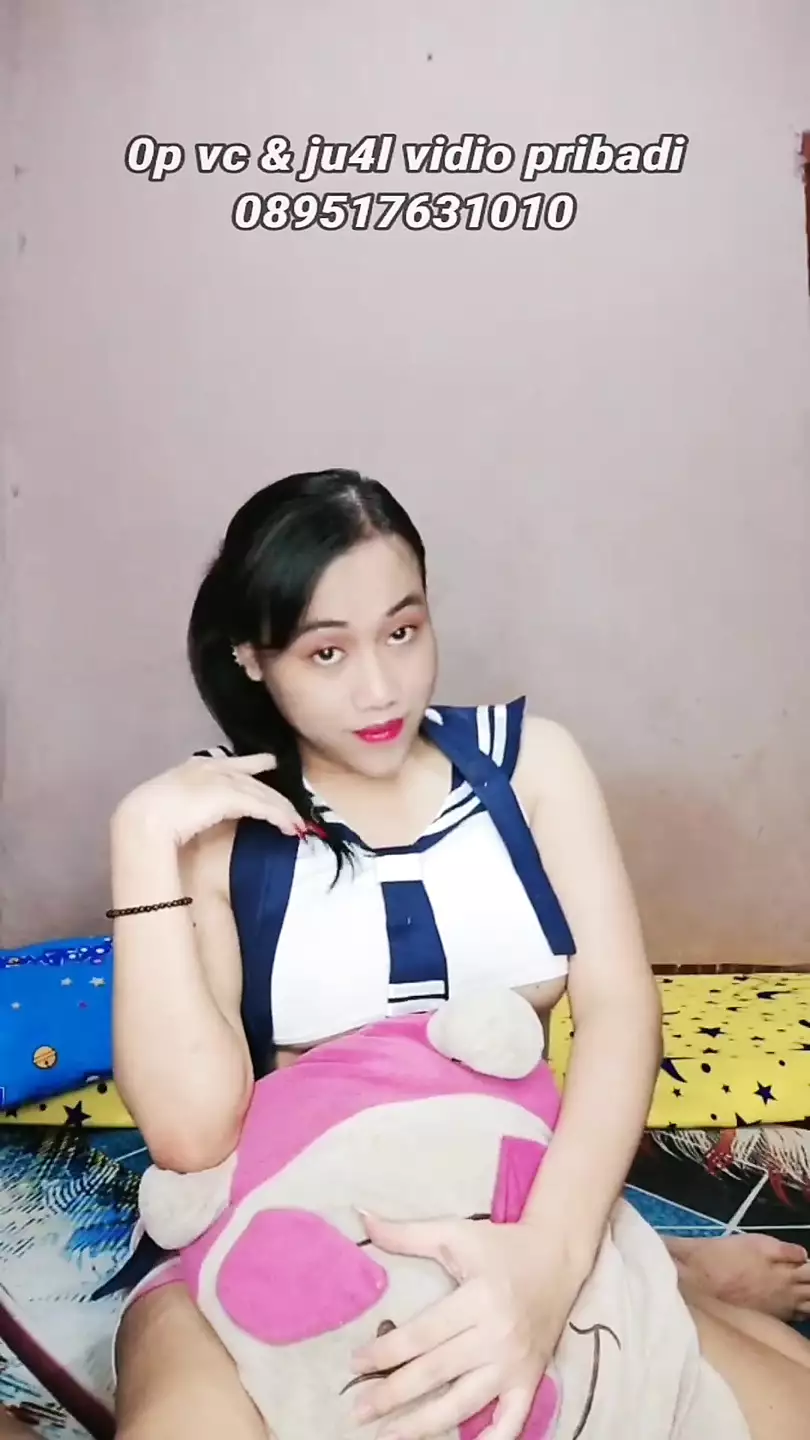 Shemale Indonesia: Indonesian Solo Solo Porn by FapHouse
