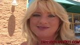 Milf Bethany liebt den massiven schwarzen Schwanz! snapshot 7