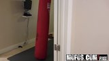 Mofos - I Know That Girl - Sexy Boxing Chick in Leggings sta snapshot 1