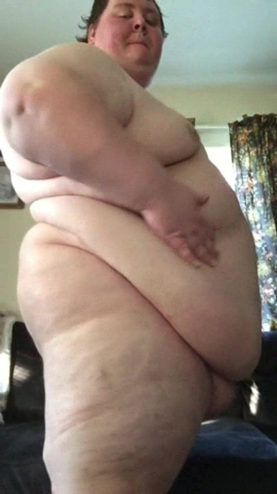 Genç Chubster büyük vücut gösterir