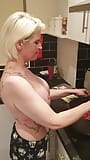 Cocina en topless snapshot 6