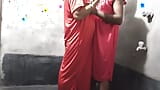 La sexy Rupali Bhabhi trompe son mari et couche avec son voisin snapshot 15