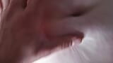 大胸部成熟的毛茸茸的阴户手指和性交射液 snapshot 10