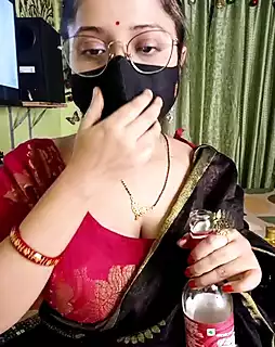 Lisa Bhabi Apne Boyfriend Ko Video Call Karke Btaya: Blowbang ...