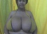 Enormes tetas con leche snapshot 1