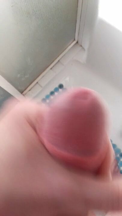 squirt dans la douche