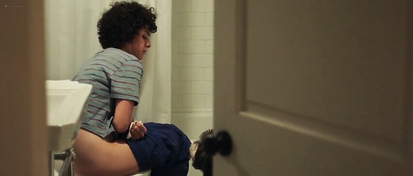 Alia Shawkat,Laia Costa - Duck Butter (2018)