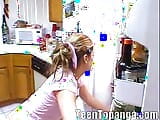 Topanga teen babe masturbates snapshot 2