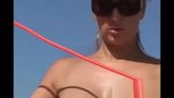 Gewagte Masturbation am Strand snapshot 15