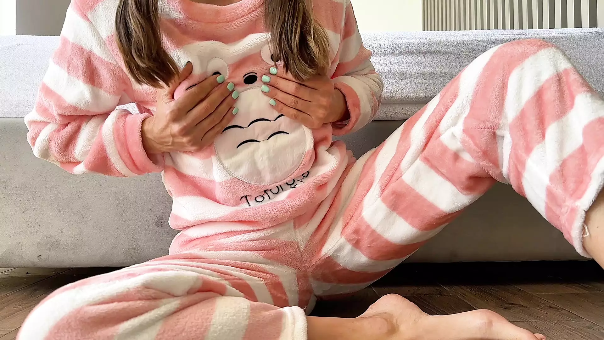 Schoolgirl In Pajamas Masturbate Small Tits Horny Pussy And Squirting 