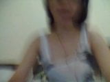 Une jolie MILF philippine montre ses seins à Skype BF-P1 snapshot 3
