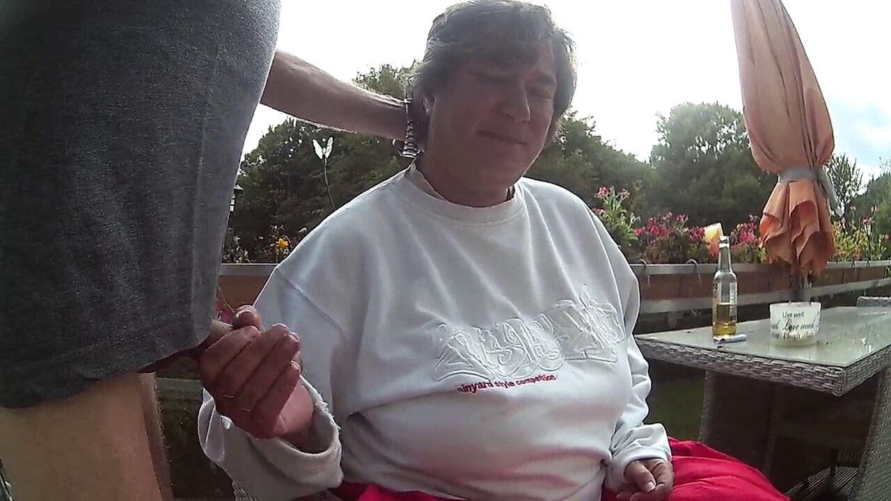 GRANNY: INSIDE EDITION!