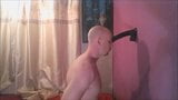 Ragazzo caldo gioca con il dildo snapshot 10