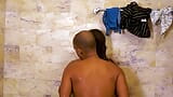 Sorellastra nuda scopata duramente in bagno dal fratellastro snapshot 17