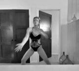 Evangeline lilly dance snapshot 6