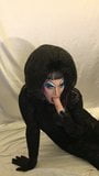 Drag queen, salope, commence sa webcam avec un maître! snapshot 12