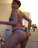 Twerking snapshot 3