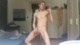 Twink ist immer hungrig nach rohen Schwanz snapshot 12