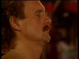 Stached barman blir lagd snapshot 6