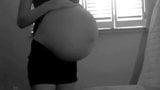 Pregnant solo 001 snapshot 1