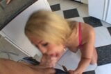 Tiffany Rayne braucht 2 Schwaenze anal um zu kommen snapshot 4