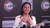 desi hot, local actress with visible nipple on the red carpet snapshot 7