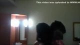 Chico y chica indios tienen sexo en hotel snapshot 5