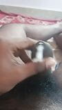 Tamil agradable masturbación solo jugar masturbación con la mano tamil chico masturbándose duro snapshot 9