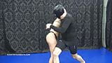 Megan Fiore contro Black Grappler snapshot 5